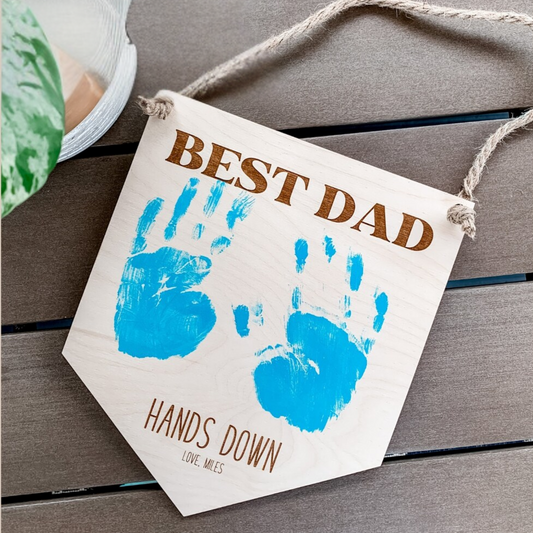 Wood Handprint Sign with Rope Hanger – Father’s Day Gift from Kids